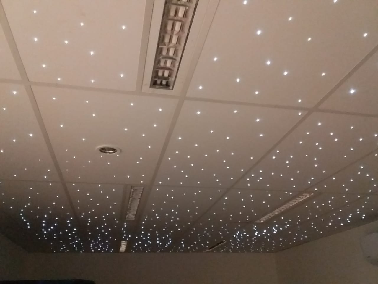 sala tomografia_Noite EstreladaCeu_02.jpeg